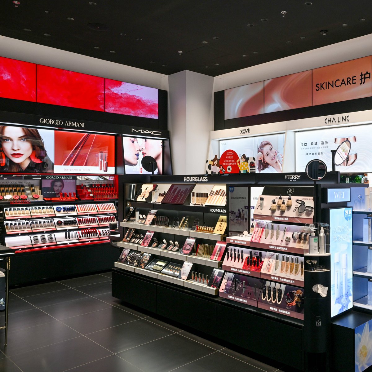 SamtopZora's tweet image. #customdisplay #visualmerchandising #cosmicdisplay #storefixtures #retaildesign #popdisplay #posdisplay #retailsolutions