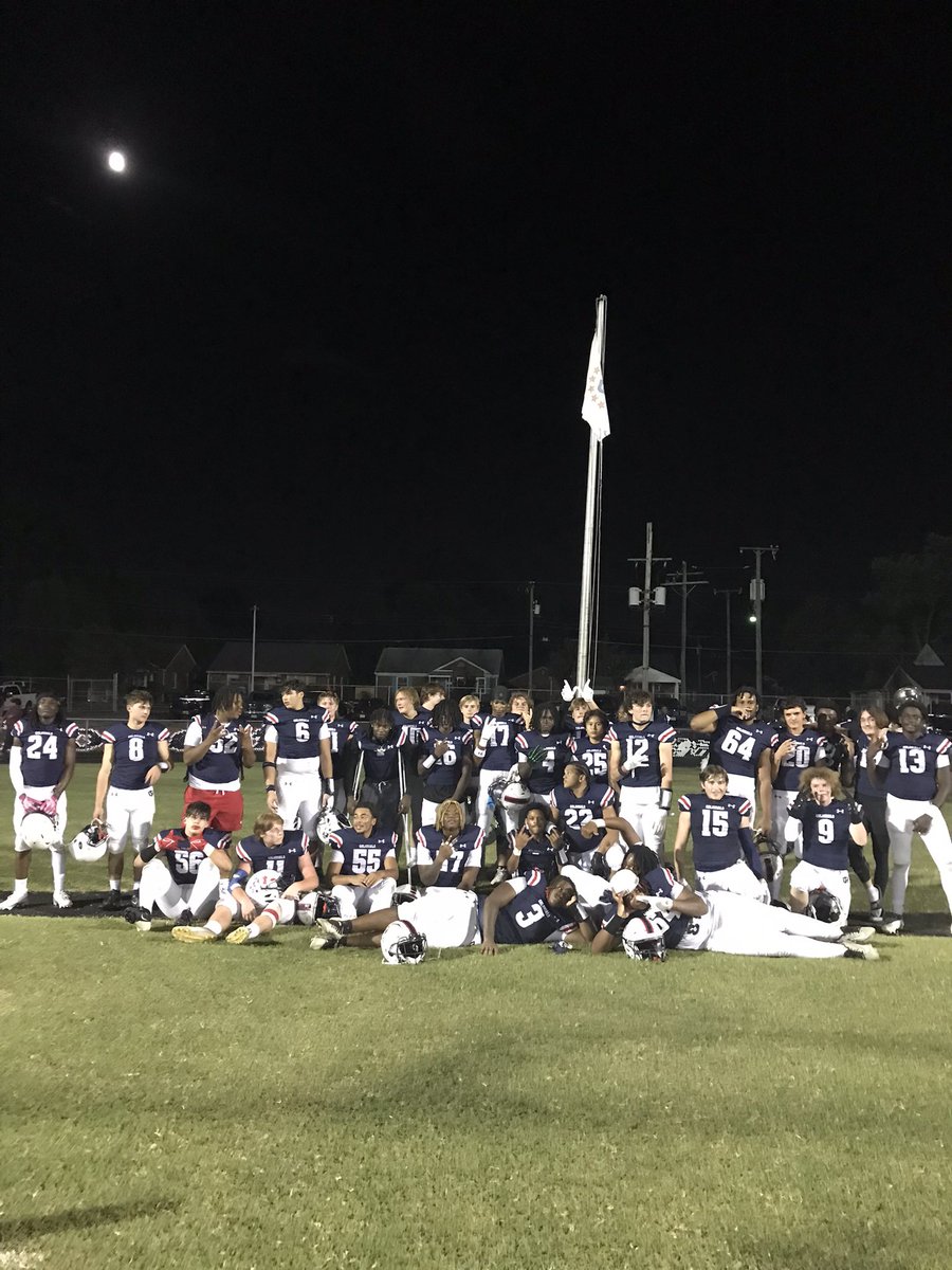 Colonial Heights High School tweet media