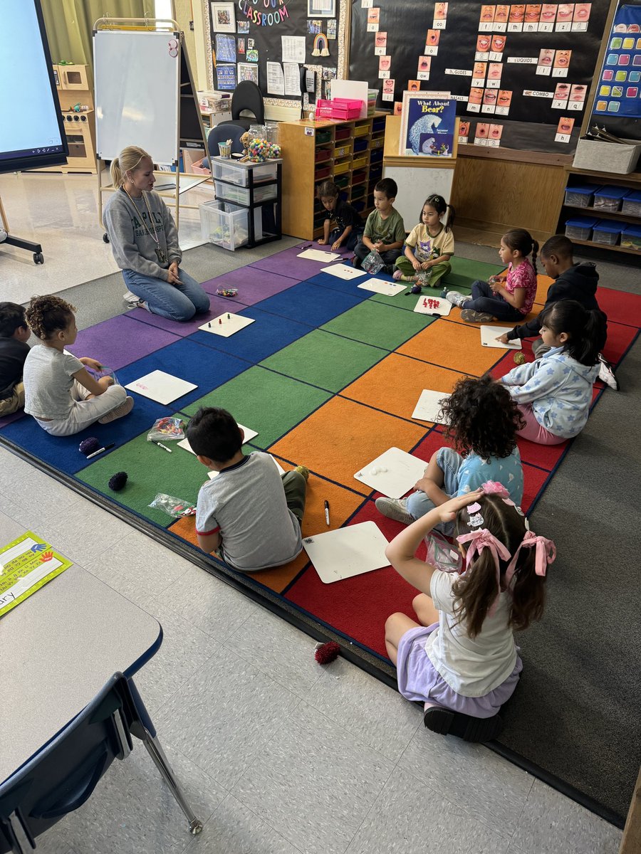 Amy Monaghan tweet media