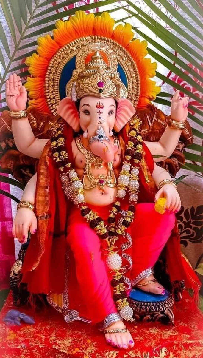 Vedika_S01's tweet photo. जय श्री गणेश🙏🚩🚩🚩 https://t.co/LBhjLZNcb2