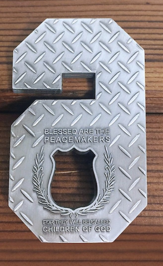 OnPatrolLive's tweet image. Happy 200th Episode weekend! To celebrate we're giving away one of these awesome, 'I Got Your Six' challenge coins. To enter, you must be a follower of this account -and- our @LSPatrolLive account. Then simply RT using these hashtags:  #OnPatrolLive #LSPatrolLive #Giveaway.…