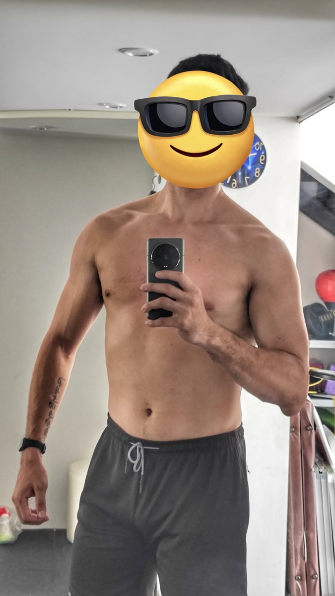 巨施强伸 tweet media