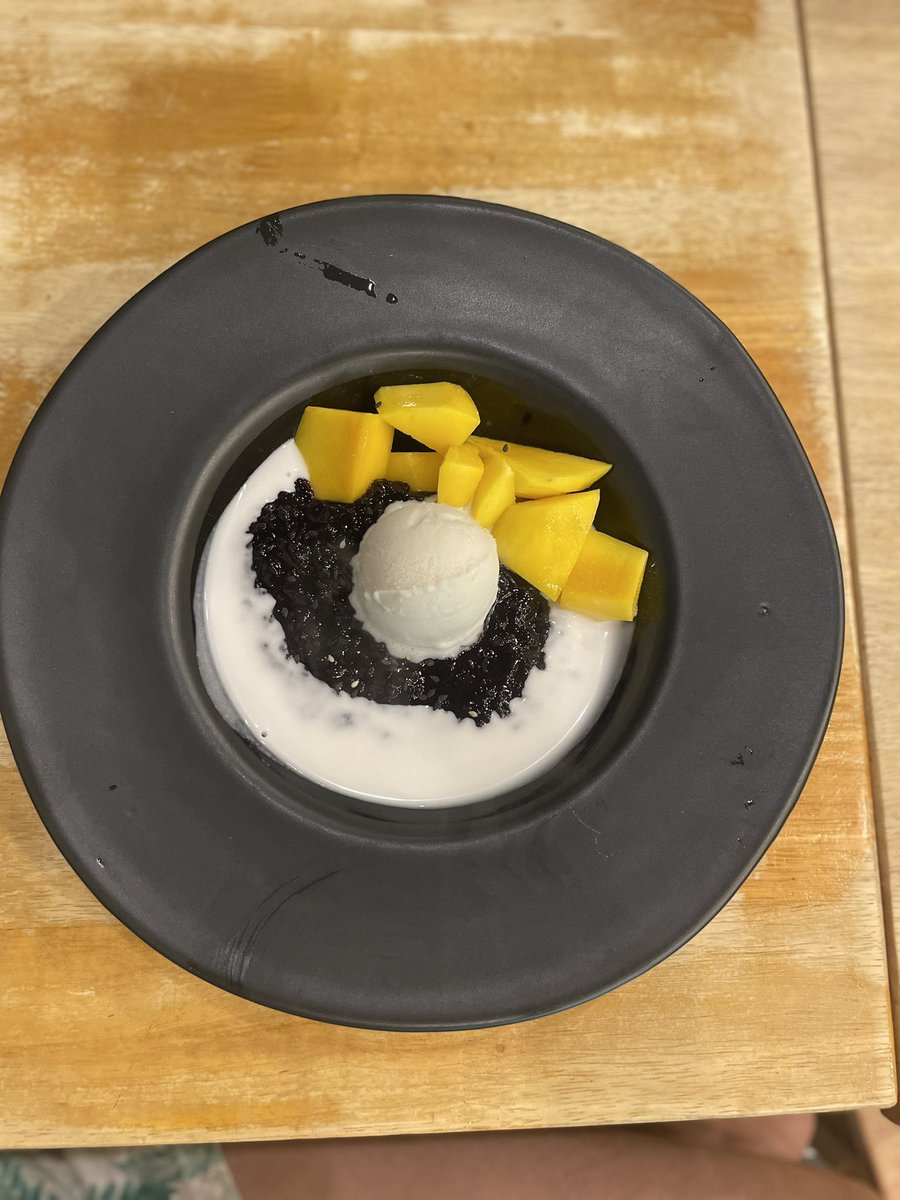 darlingbarraza's tweet photo. Los placeres de Thailandia https://t.co/xLBwHQjgdy