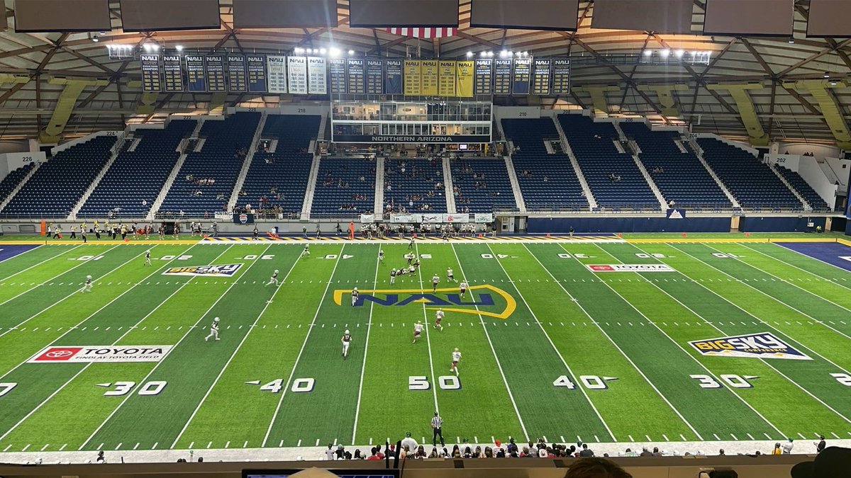 Flagstaff Eagles (1-1) vs. Winslow Bulldogs (2-1) Boys Football
7:00 PM Kickoff🏈