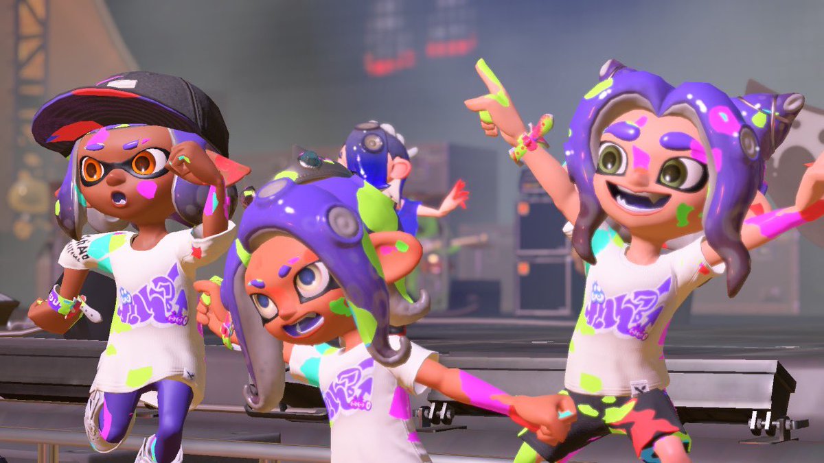 womphee's tweet photo. @0RCASTARS @sash1mori me and my best friends for ever and ever…. nearly 2 whole years of being friends and i would not trade them for anything ever. happy grand festival ^_^! https://t.co/GxOzVjYovL