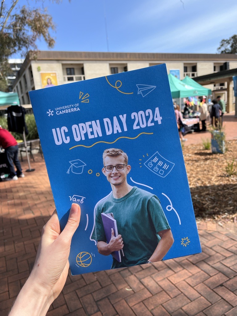 UniCanberra's tweet image. UC Open Day is here 😎

See you on campus &apos;til 2pm today!

#UniCBR