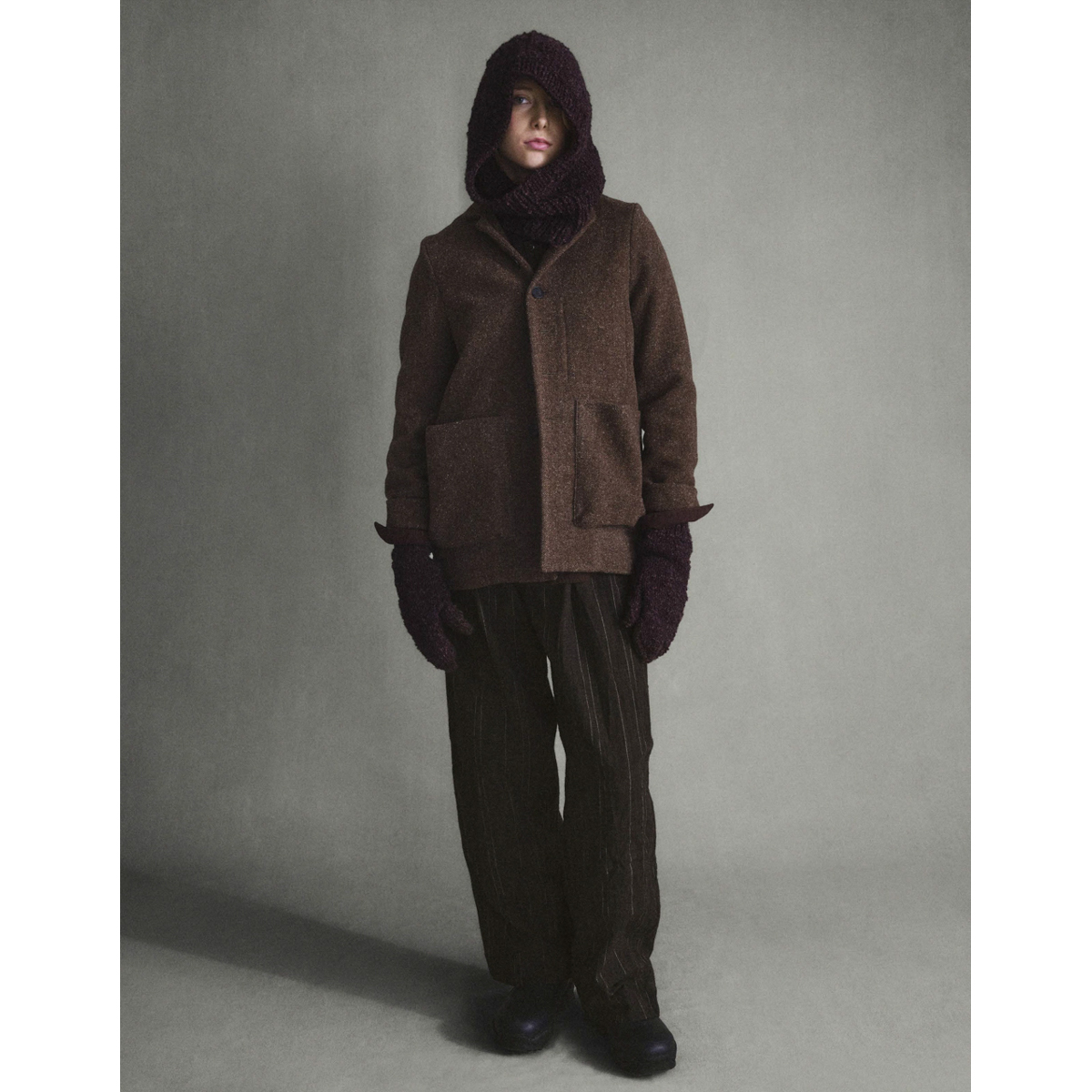 arknets_info's tweet image. 【特集】toogood | 2024 AUTUMN &amp;amp; WINTER COLLECTION

2014SSシーズンよりスタートしたロンドン発のファッションブランド《 toogood（トゥーグッド）》。

最新LOOKページはこちら
🔗arknets.link/3B6nm2o

#arknets #アークネッツ #toogood