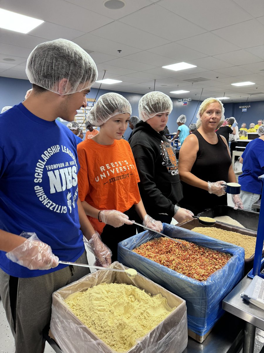 Karen O’Connor (@karen_oc_) on Twitter photo Loved spending Friday night with <a href="/thompson308/">Thompson Jr. High</a> NJHS x Student Council serving others 💙 #service #Leadership Loved spending Friday night with <a href="/thompson308/">Thompson Jr. High</a> NJHS x Student Council serving others 💙 #service #Leadership