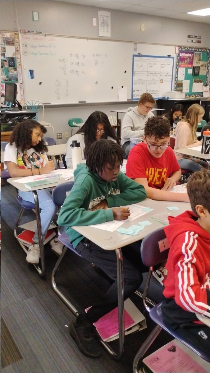 MrsDouglas3isd's tweet image. I love the sound of their math conversations. #BearsRising @BinghamBears #ISDStrong #ISDMath  @ISDSchools