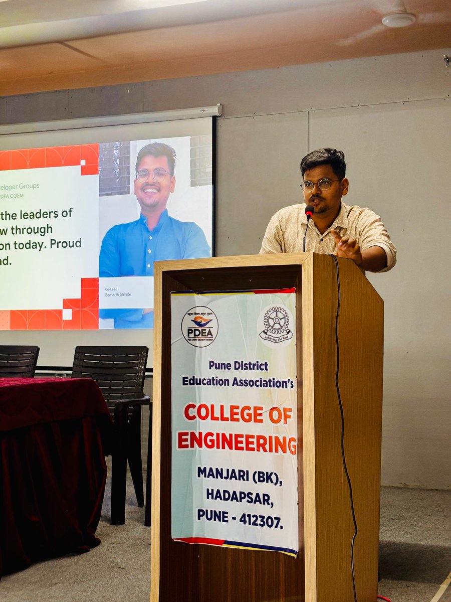Samarth4033's tweet image. Today, we introduced our GDG on-campus club to first-year students at PDEACOEM during orientation. Excited to share opportunities for learning and growth ahead!

#GDGOnCampus #Orientation #PDEACOEM #TechCommunity