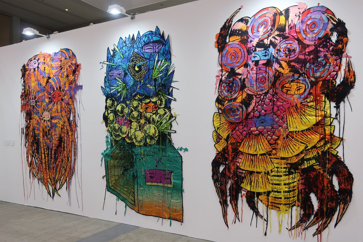 take_all_a's tweet photo. 「ART FAIR ASIA FUKUOKA 2024」で気になった作家・作品をいくつか上げる。
1枚目：エコ・ヌグロホ Eko Nugroho
2枚目：エマ・トンプソン＝チャップリン Emma Thompson-Chaplin
3枚目：中島麦
4枚目：小松孝英、フェラーリに絵画をラッピングした痛車
#AFAF2024 #FaNWeek https://t.co/qmts9vrdVK