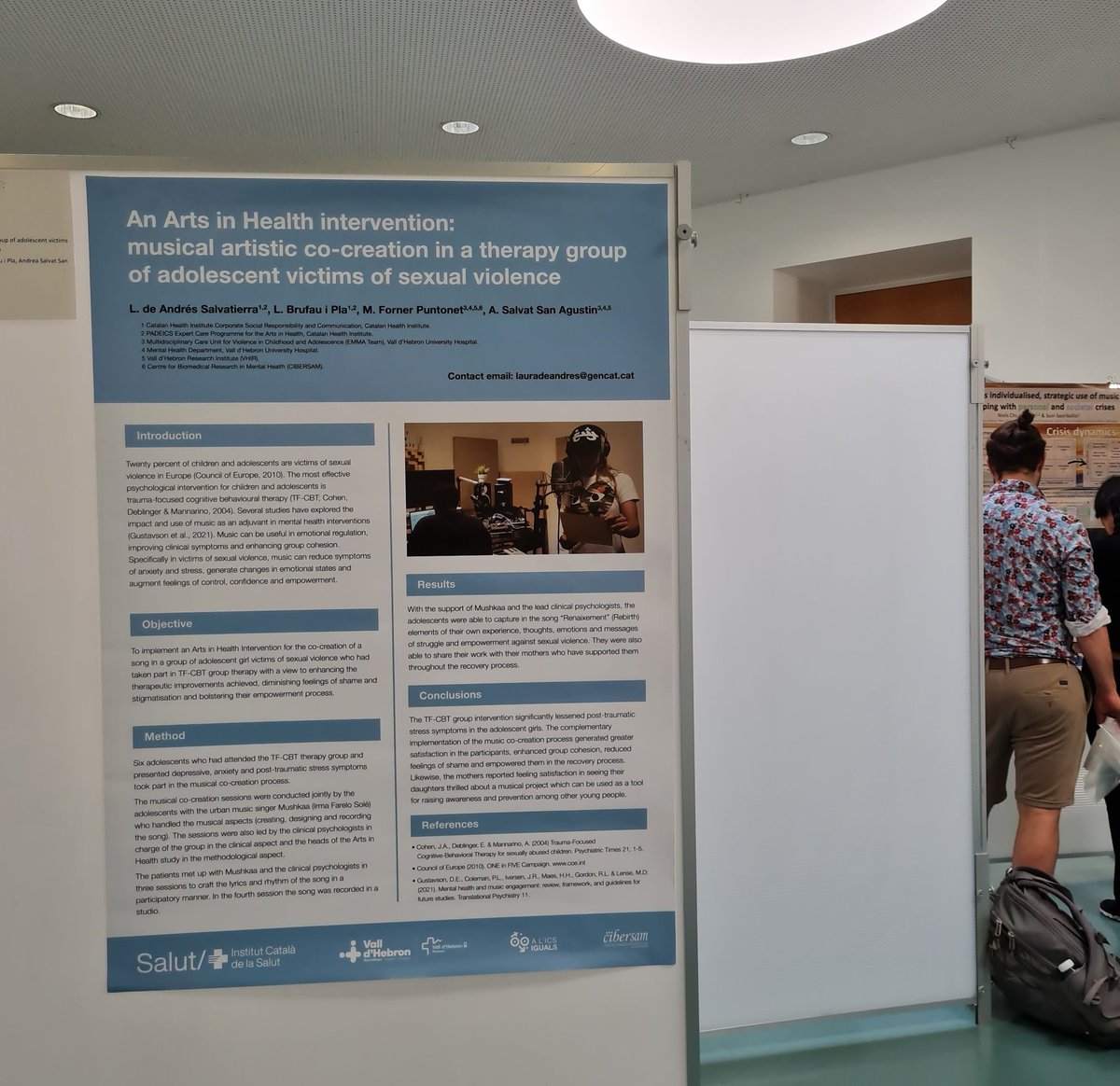 Doncs ja hem presentat la intervenció #ArtsenSalut a <a href="/vallhebron/">Vall d'Hebron</a> amb la <a href="/irmafarelo/">Mushka</a> a #IAMMISfAM2024 a Berlin per provar que la música pot ajudar a millorar el benestar de noies que han patit abús sexual durant la infància. Contentes del recorregut i amb ganes d'idear-ne més