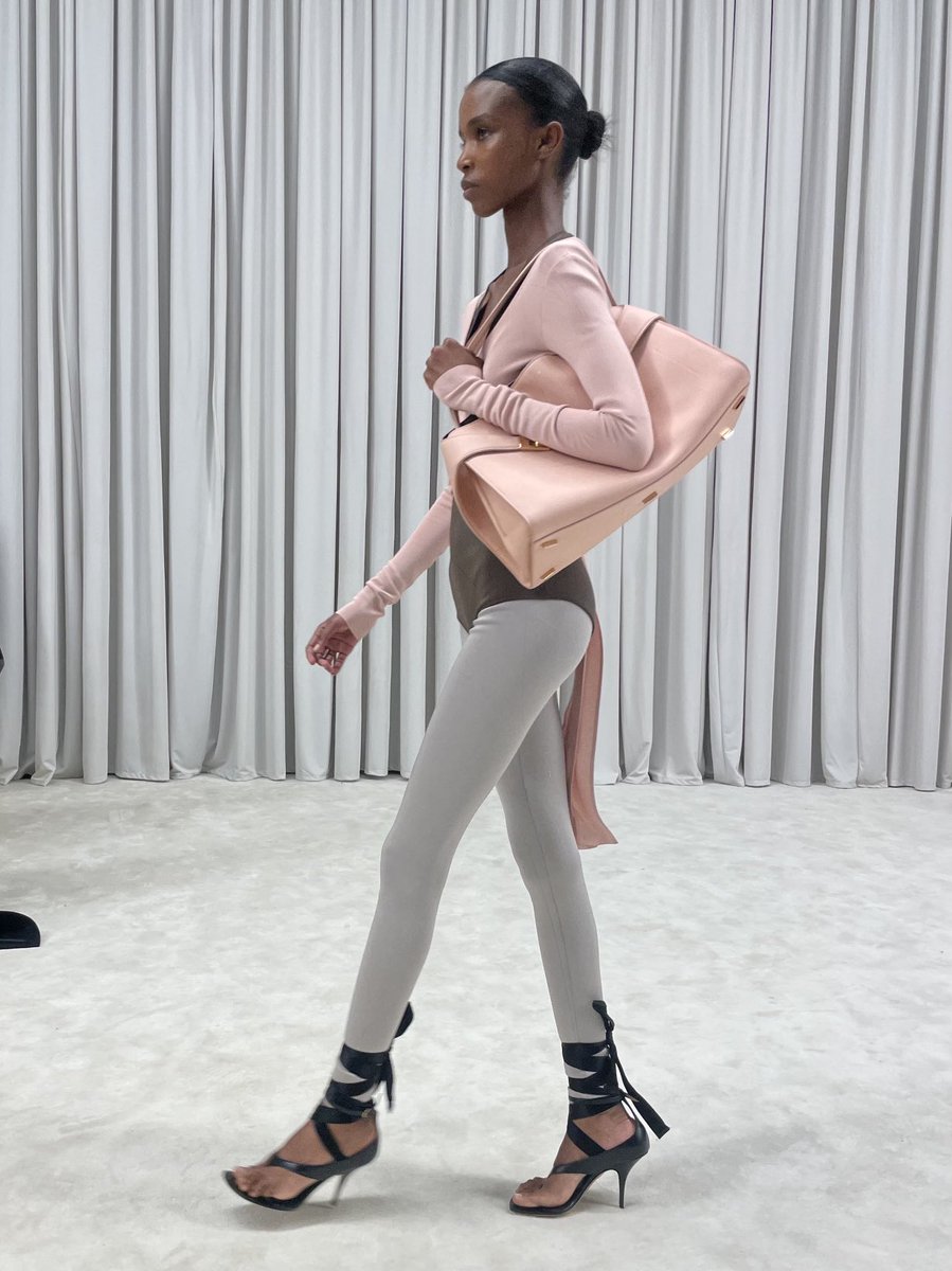 Vanessa Friedman tweet media