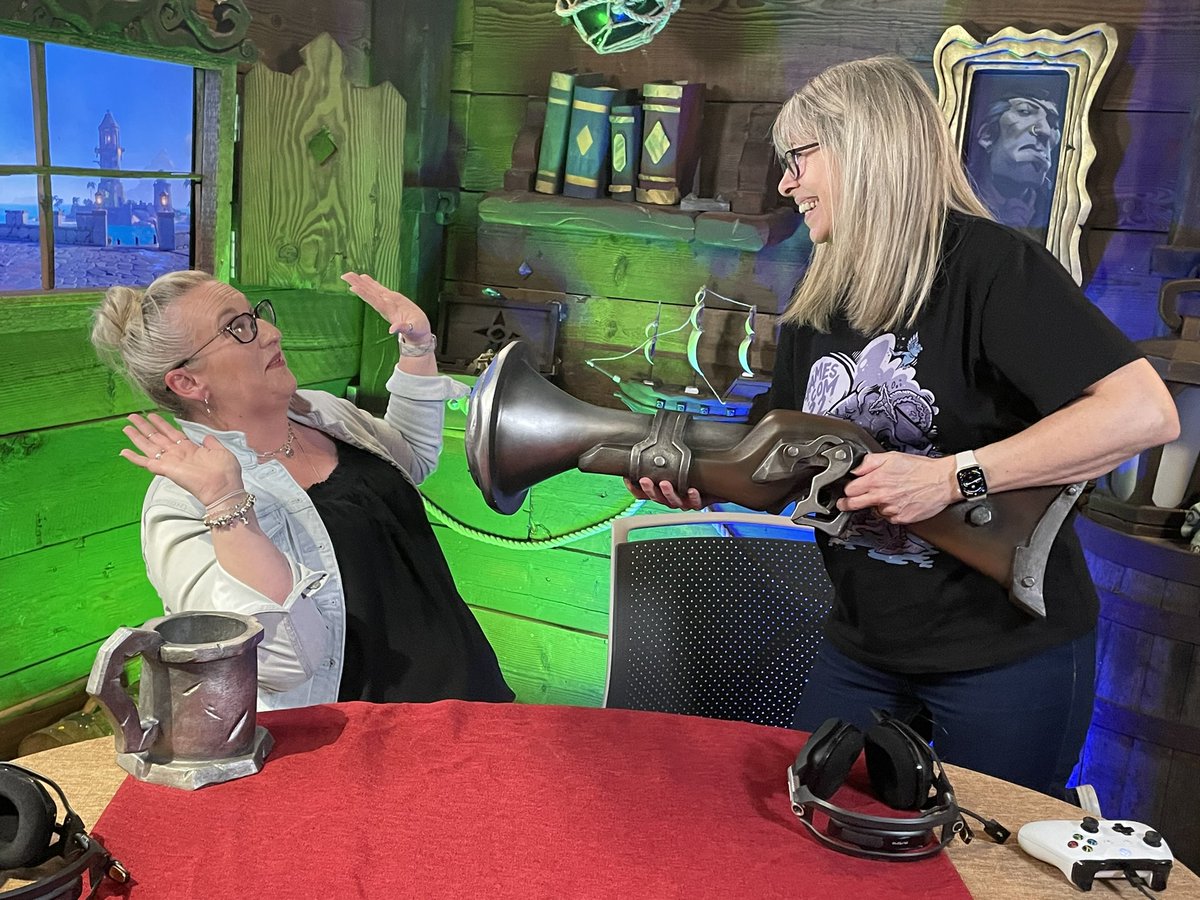 LootinLizalaroo's tweet photo. Very fortunate to have this lovely bunch to work with again (and many others in our community) for SoTFest2025!
Cracking day out with lots of ideas to make 2025 even better!
Thank you @SeaOfThieves peeps for hosting us 💜💜💜#BeMorePirate #SoTCommunity https://t.co/1gcOnqYptC