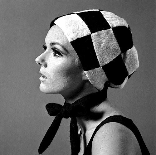 Murat_add2's tweet photo. John French, 1951
#johnfrench #photography #fashionphotography https://t.co/VRThrWFICD