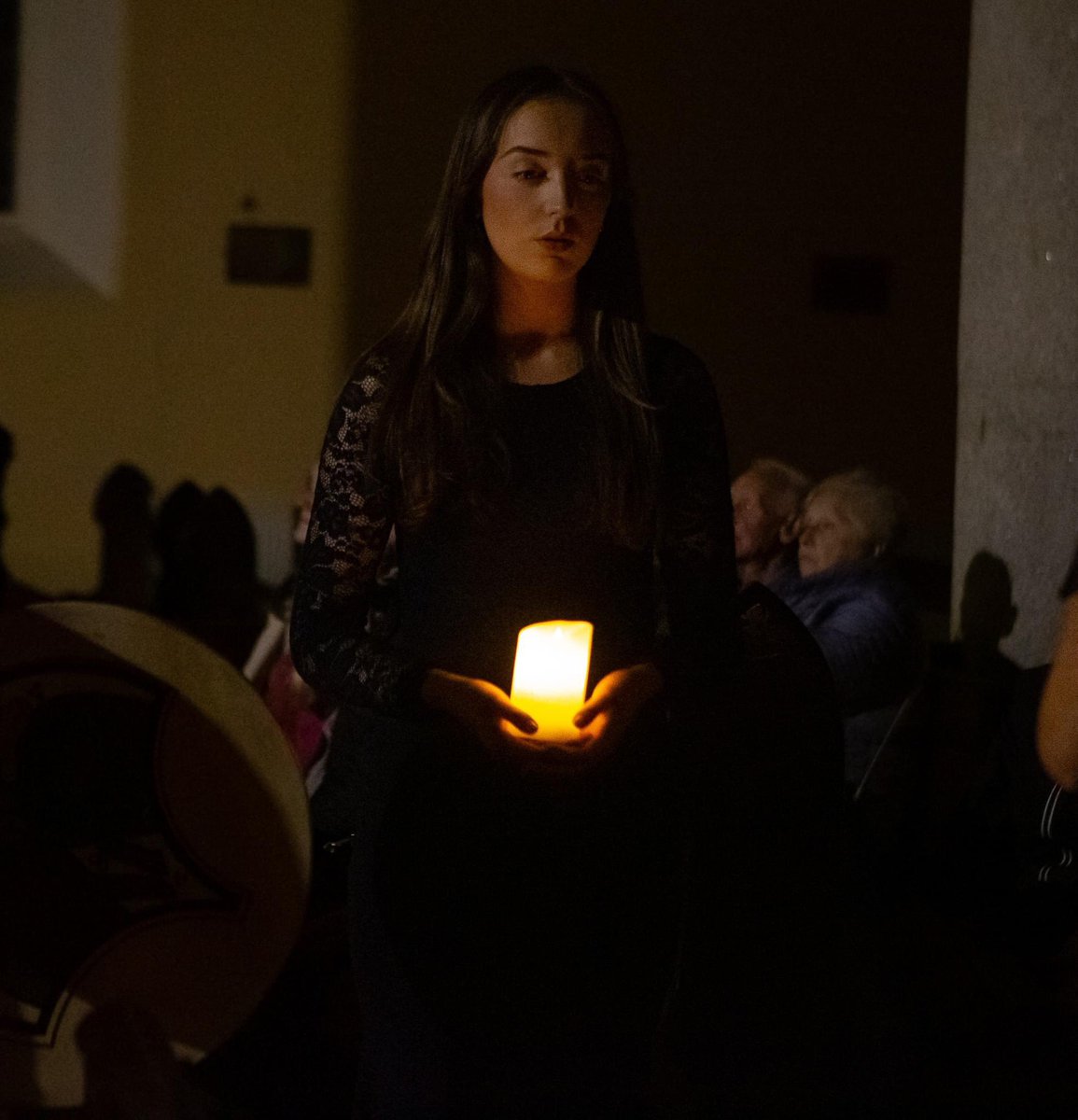 The Suantrai girls in action before and during our wonderful performance in Christ Church Gorey for Culture Night 💕