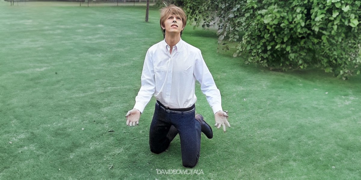 David Bowie, English Evergreen
📷 1967 © Robin Bean
Restaurata, colorizzata e ampliata con l'IA da noi. 

#davidbowie #davidbowieitalia #robinbean #photo #davidbowieforever