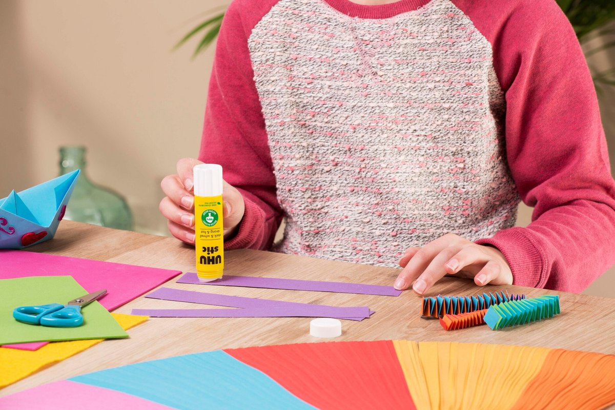 Rentrée : comment le bâton de colle Uhu a su rester la star des trousses d’écolier
➡️ l.leparisien.fr/uHox