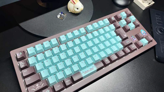 ぶいすぽっ!キーボード届きました～!キー配色かわいい～ 
