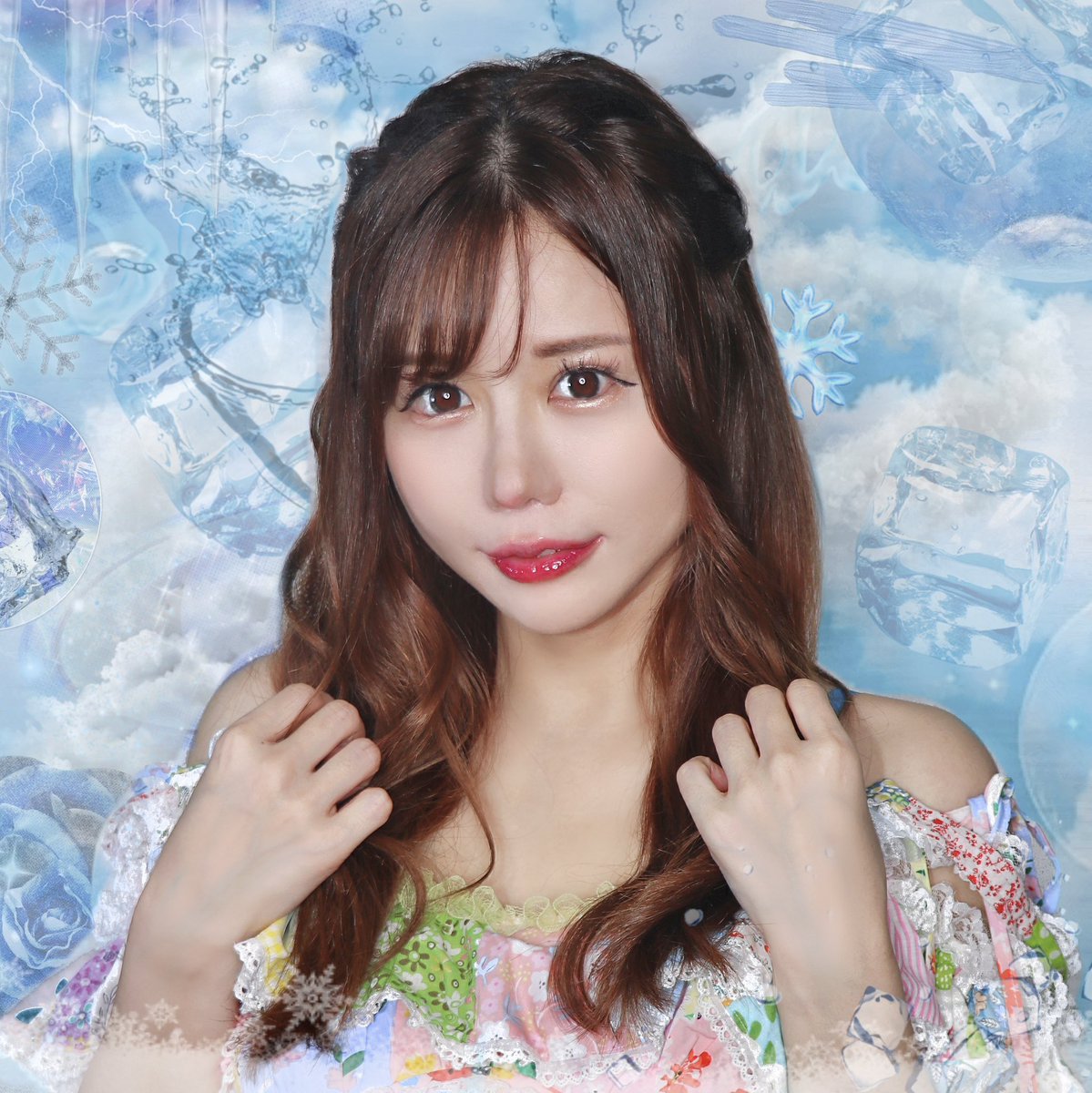 SNS_IDOL's tweet photo. ┈┈┈┈┈┈┈┈┈⿻*.·

 ARTIST PHOTO ③

┈┈┈┈┈┈┈┈┈⿻*.·

💎新カノン

💎ティファニーブルー

┈┈┈┈┈┈┈┈┈⿻*.·

💎はるりぃ

💎白

┈┈┈┈┈┈┈┈┈⿻*.· https://t.co/0tlrWrD18o