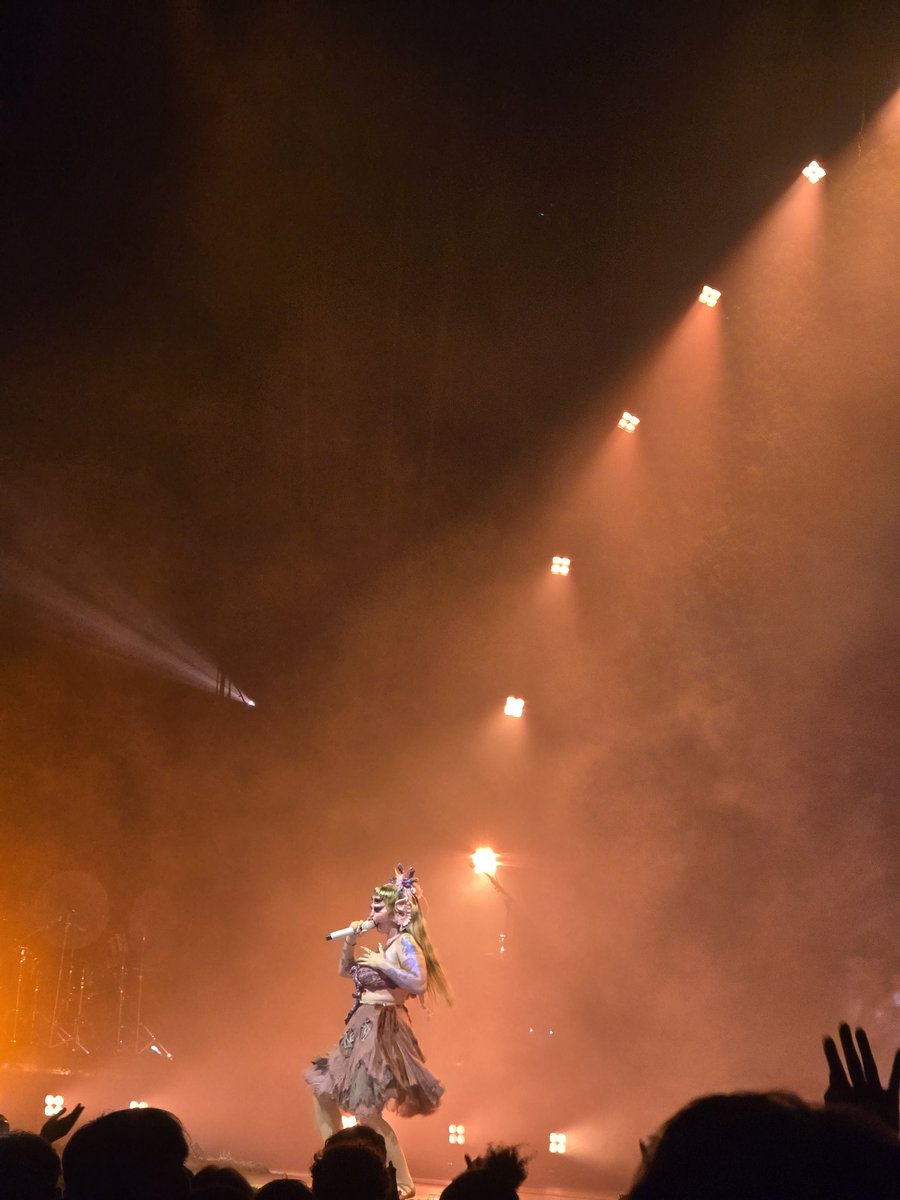 Mnms_Kitkat's tweet photo. Cannot believe I got to see melanize martinez live in birmingham. The triology tour was everything and more😍 https://t.co/ktBa6rsFXf
