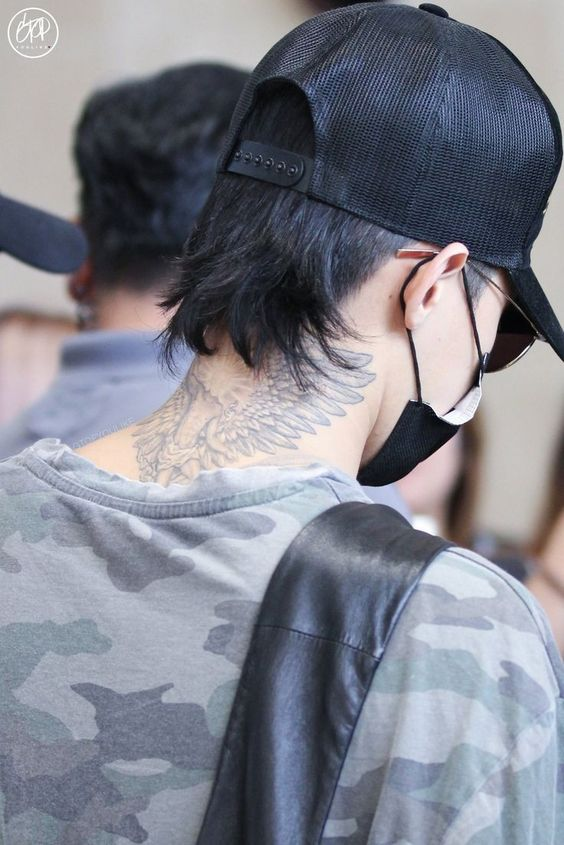 TTtopazz's tweet photo. just realize how much Ricky is influenced by G-Dragon https://t.co/wTxUnnz2cw