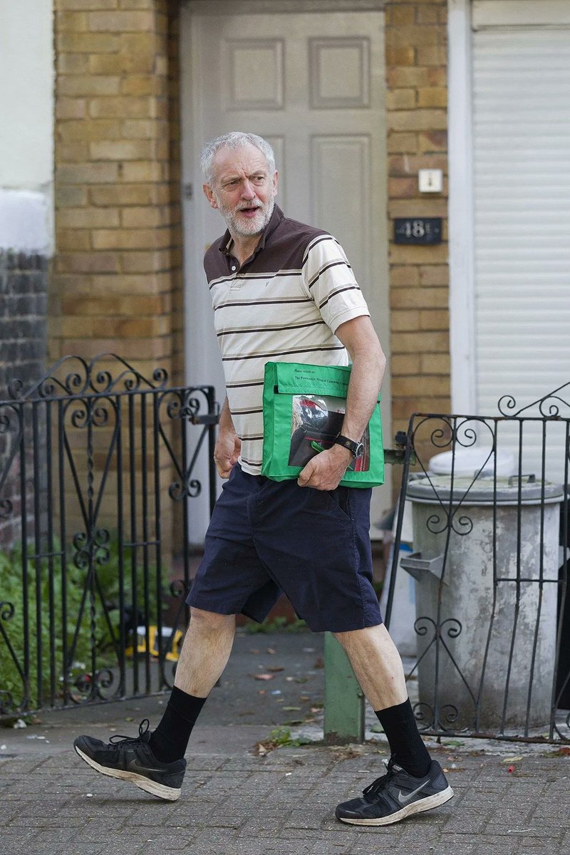 A stark reminder what Labour look like when they dress themselves.