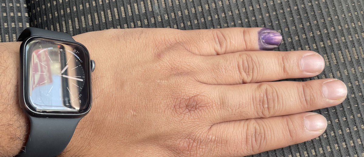 ifziiii's tweet photo. I voted for stability and economic reforms — choosing reason over emotion. Our country's future can't afford another wave of reckless decisions. 🇱🇰
#PresPollSL #VoteForStability #EconomicReforms #SriLanka #PresidentialElection2024 https://t.co/5AZ8H0J10O