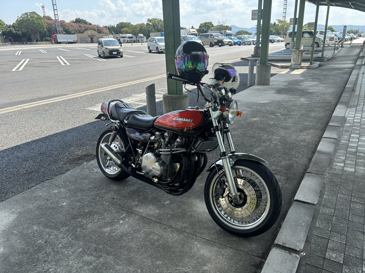 tarimaliazu's tweet photo. #バイクとヘルメットを無言で晒してね https://t.co/fNnrZsR26N