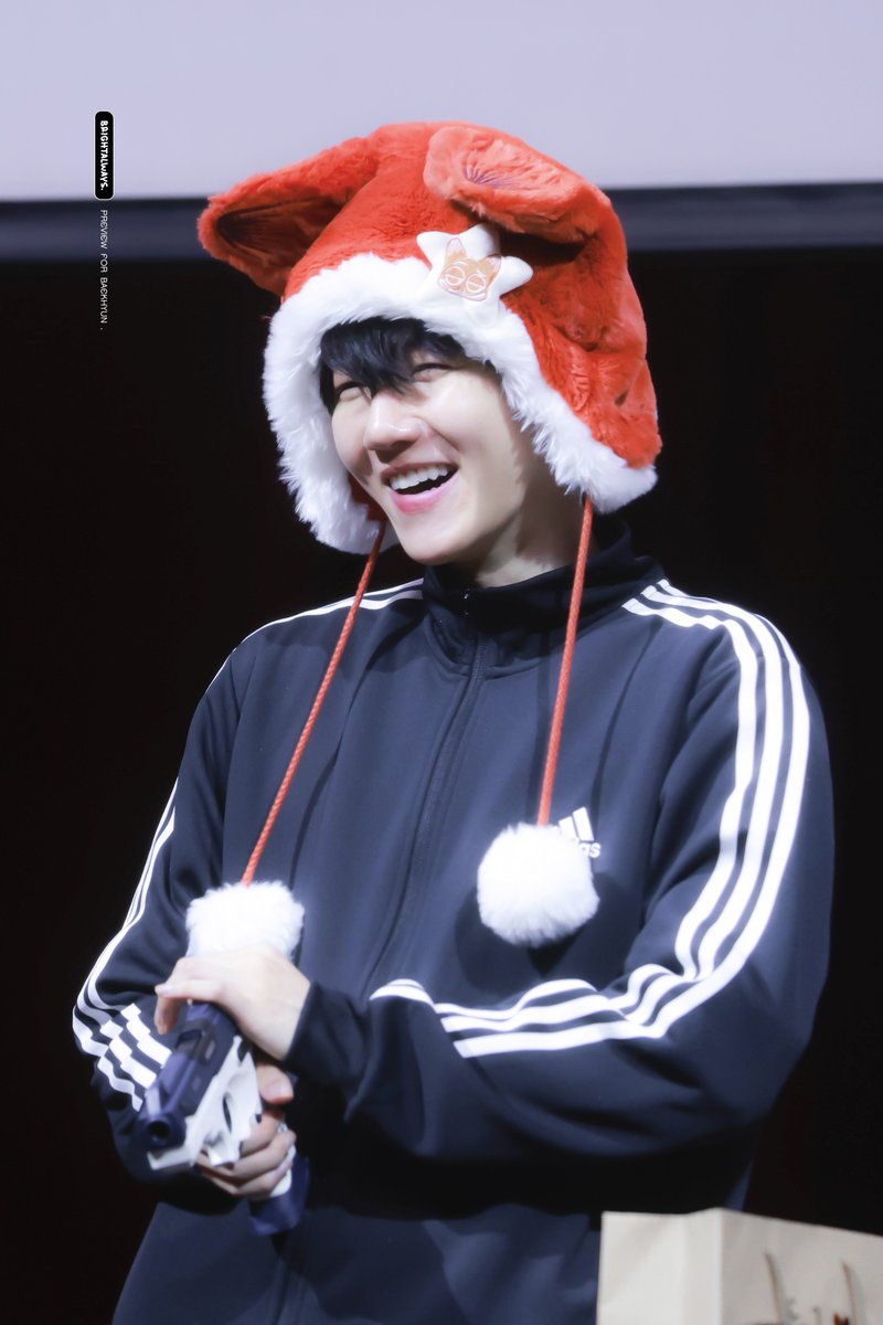 brightalways56's tweet photo. 240921 #BAEKHYUN #백현 #ベッキョン @B_hundred_Hyun https://t.co/XBnKsSlYrM