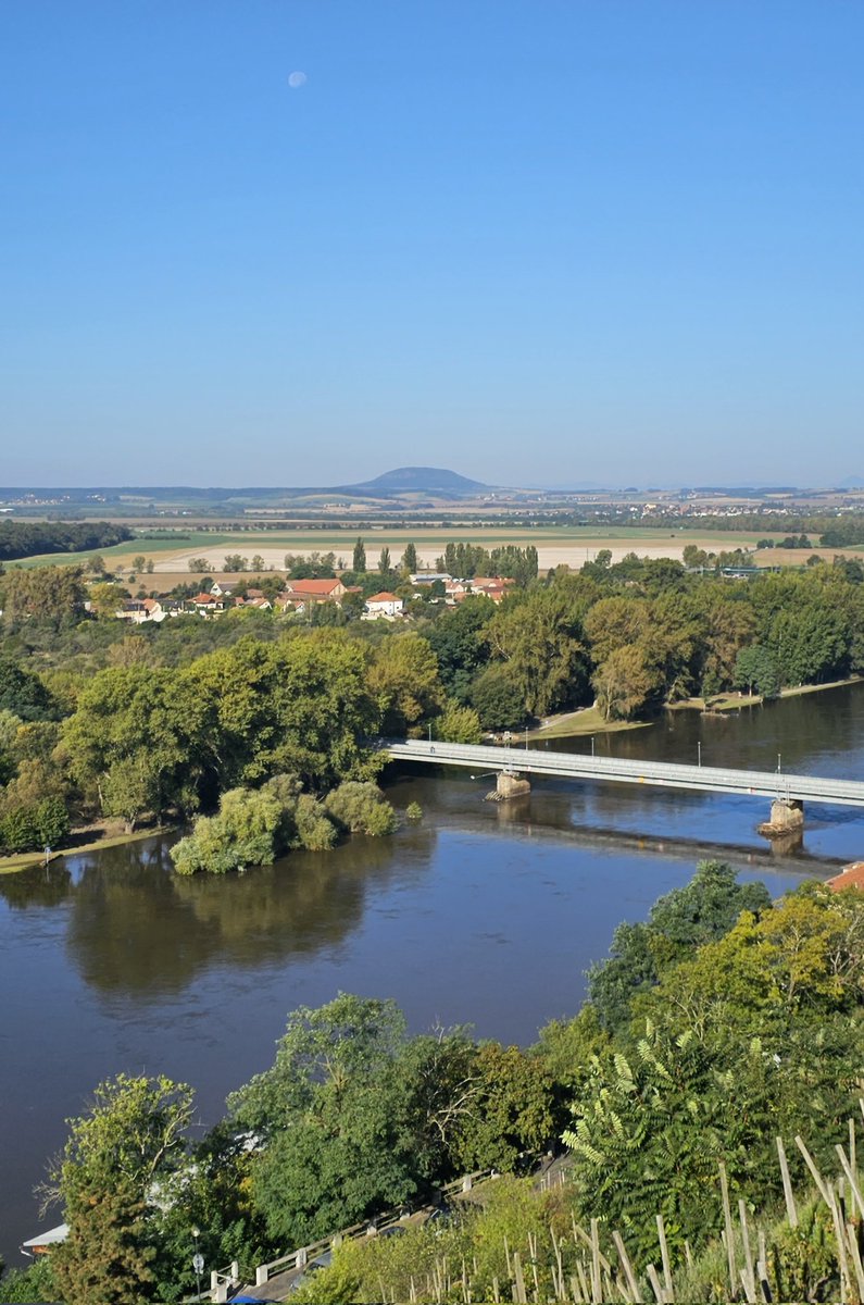 Puncoskka's tweet image. Na zdraví! 🥂
#vinobrani #vylet #vikend