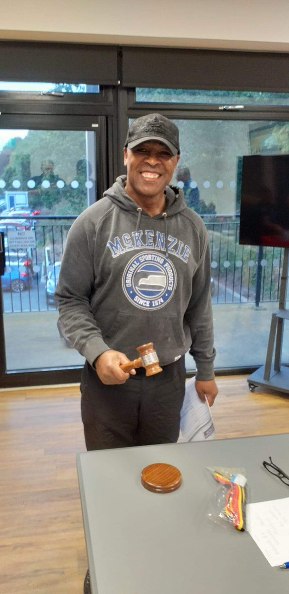 September's meeting saw Rav from <a href="/WorcsFA/">Worcestershire FA ⚽</a> deliver a presentation about "Discrimination in Grassroots Football". We also took part in an Laws of the Game quiz with Paul which sparked debate &amp; learning for all! Thanks to Moses Francois (below) for opening the meeting. #grassroots