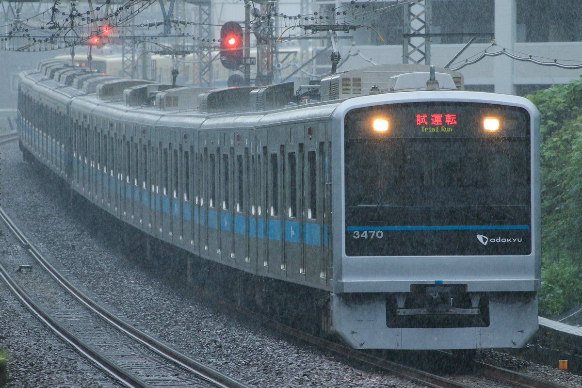 E2332003's tweet photo. 2024.8.29(木)
1057×4＋3270×6
 江ノ島線TASC試運転 https://t.co/H9uqqu3xAH