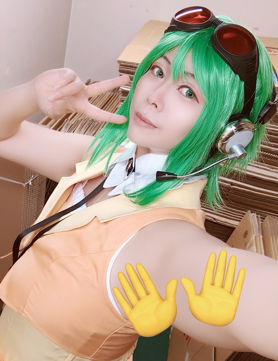 遅くなりましたが
#うめだらけ本日のコスプレスタッフ
魔麟です！
終日コスプレコーナーにいます！
ワンオペなので見当たらない場合はお近くのスタッフにお声掛け下さい🙇‍♀️

皆様のご来店お待ちしてます！🙋
#うめだらけ　#梅田　#まんだらけ
#コスプレ　#cosplay
#今日の魔麟
youtu.be/_81bdMjSkd0