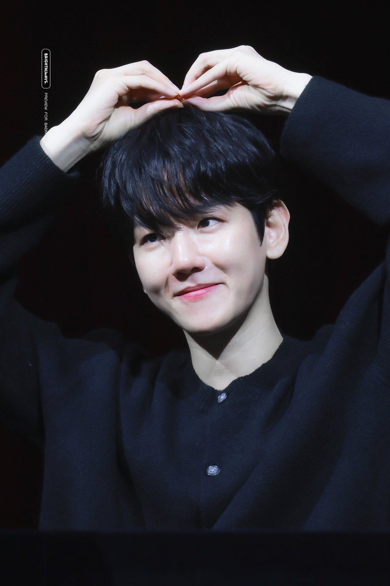 brightalways56's tweet photo. 240921 🎀🫶🏻 #BAEKHYUN #백현 #ベッキョン @B_hundred_Hyun https://t.co/TiE9qwsxPz