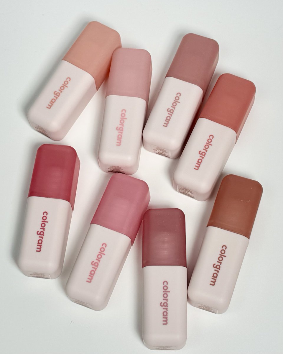 o0ooong_'s tweet photo. 내잘못이아니엿어... 폰잘못이엿어...

아이폰 13                         아이폰 16 프로 https://t.co/9HOLrLyVZl
