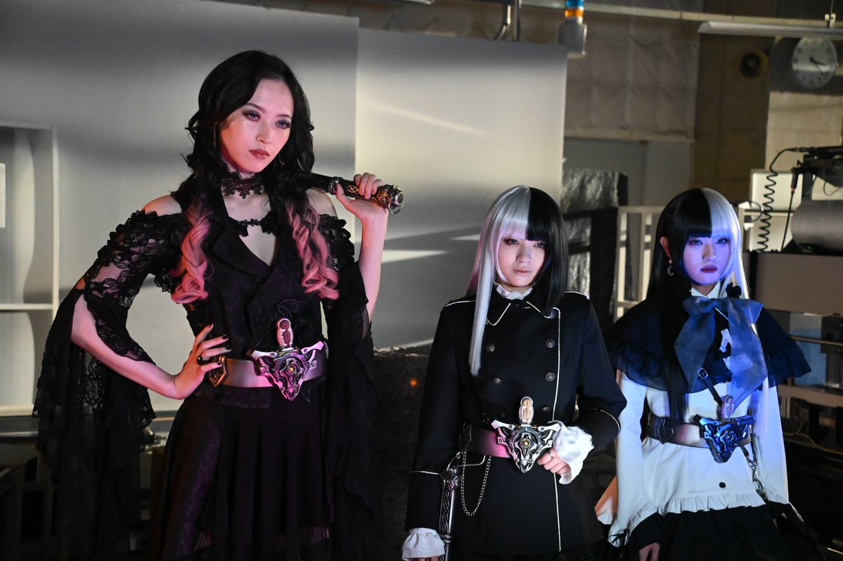 GavvToei's tweet photo. こんばんガヴ🍇

明日は #仮面ライダーガヴ 
第4話 『マシュマロおかわり！』

こわ～いスト���ック兄弟が大集合！
ストマック社の恐ろしさが明らかになるガヴ🍭
震えて待ってほしいガヴ～👅

https://t.co/c3nVJDuu1H https://t.co/HaQ1wgxftW