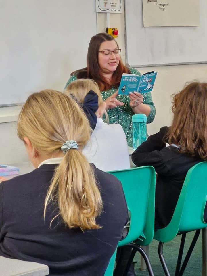 HarthillPS's tweet image. Willow (Y5) welcomed their first 'Mystery Reader' of the term into class this afternoon. Thank you so much to Theo's mum for sharing Dr Seuss' If I Ran the Zoo' with us all ❤️📚 #belonging #readingisfundamental