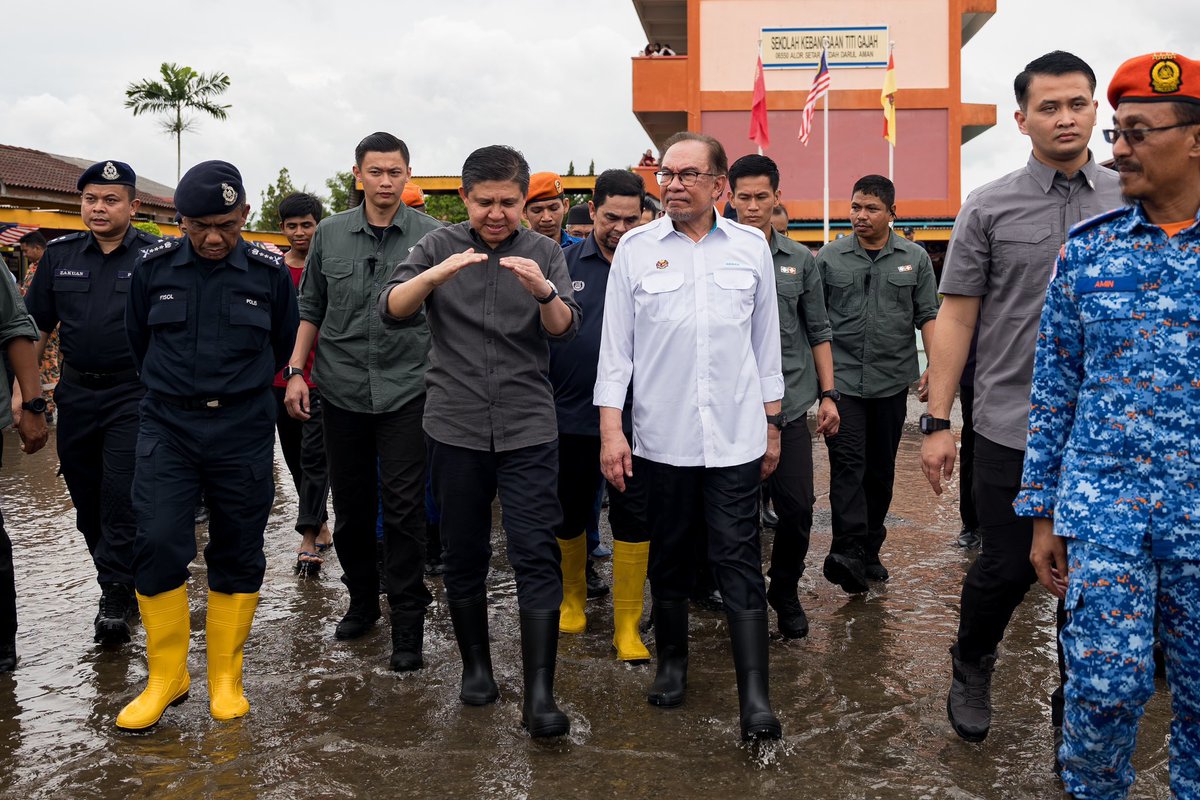 Nga Kor Ming tweet media