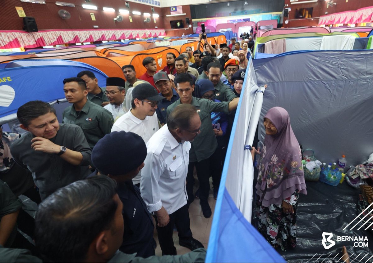 Nga Kor Ming tweet media