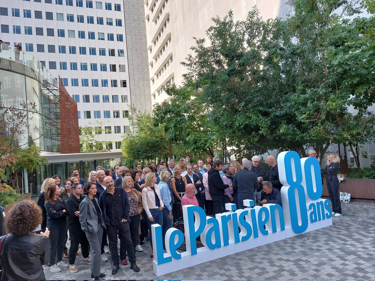 Olivier_Auguste's tweet photo. Champ / Contre-champ #LeParisien80ans https://t.co/WFhT7zyHiv