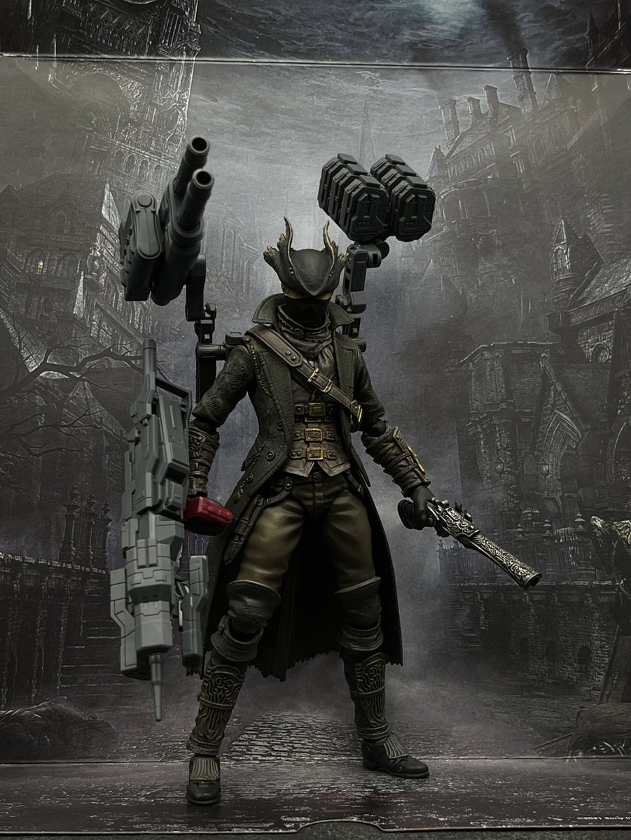 Zelgameth1's tweet image. ブラボの狩人にナイトフォールの武器付いてワロタ