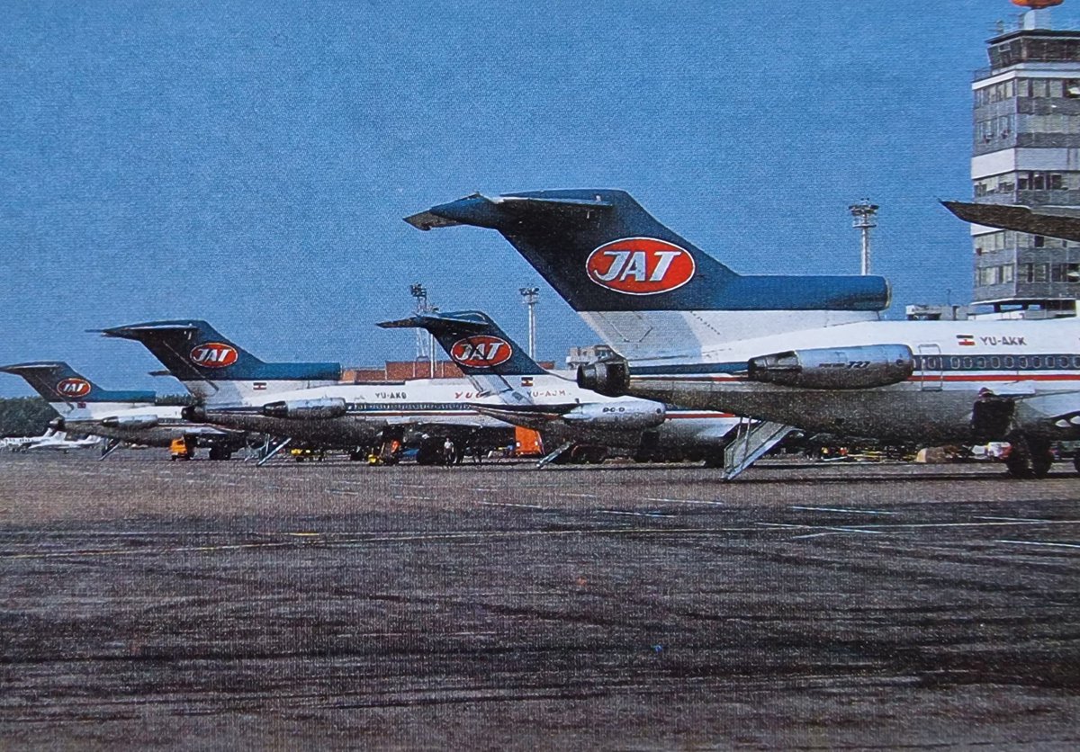 EXYUaviation's tweet photo. As it once was - #Belgrade Airport, 1980s
#vintge #avgeek #yugoslavia https://t.co/Txw7aqHl2b