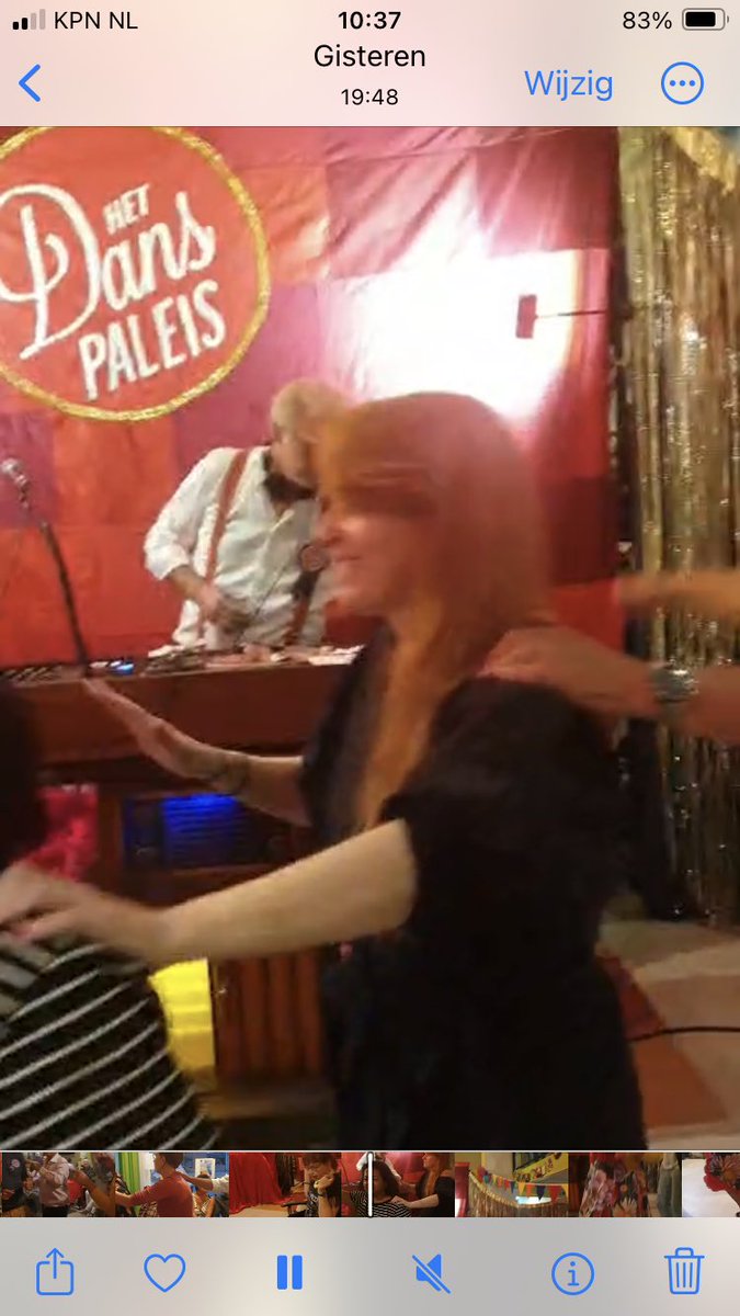 #feestweek 5e Feestdag 20Sept2024 #hetdanspaleis #burgemeester van der Top swingt na de opening gezellig mee ook #sherpa #binkkinderopvang  #versawelzijn  kapsalon #trendlijn   #komerbij  #liefde  #vrede  #verbinding   #samenisleuker  #sociaalwerkNederland