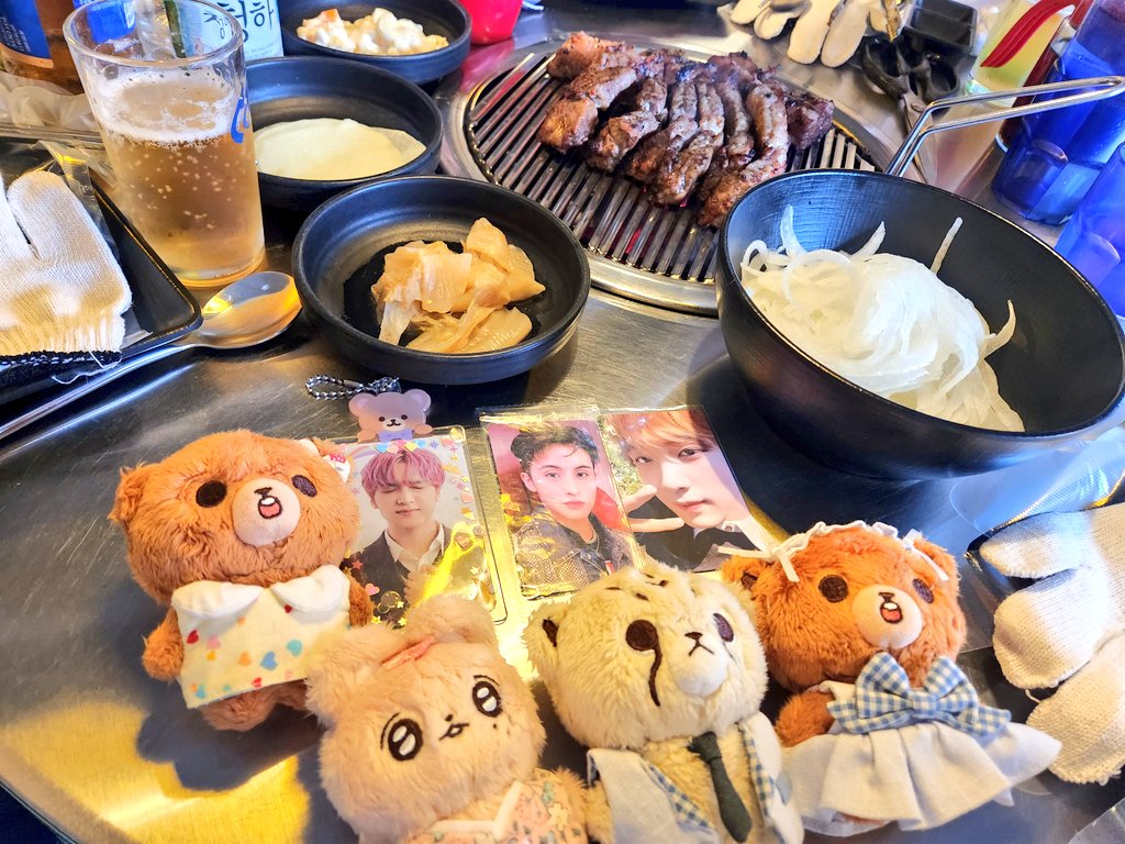 SS_Ss_T's tweet image. 드디어 다녀왔당
쪽갈비집💓💓
간장이 제일 맛있었당ㅋㅋㅋ

@blanket_for @twochani