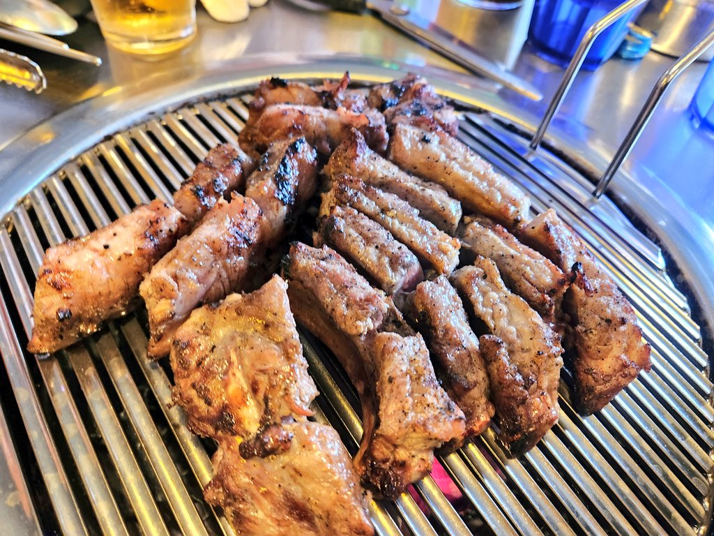 SS_Ss_T's tweet image. 드디어 다녀왔당
쪽갈비집💓💓
간장이 제일 맛있었당ㅋㅋㅋ

@blanket_for @twochani