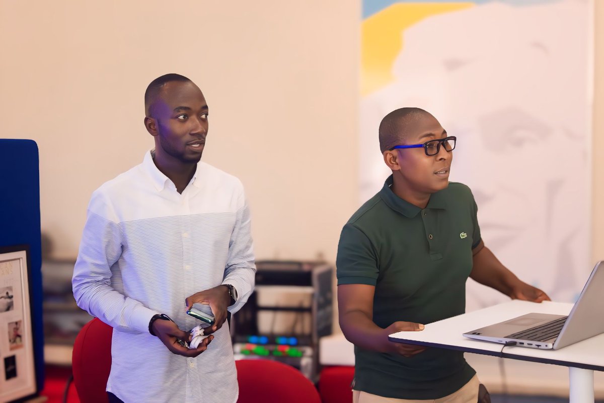 Le leadership dans la vie associatif, c’est plus que diriger. C’est inspirer et rassembler. Un bon leader écoute les autres et crée un espace où chacun peut s’exprimer.
Ensemble, nous pouvons faire des choses incroyables. 
#Leadership #engagement #Environment #Association