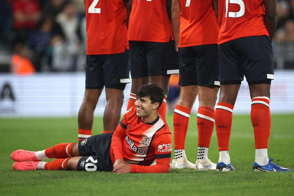 RE on Walsh: "He’s very tenacious, he’s aggressive, that’s why the fans will really like him, because he’s someone who’s a good technician, can play, but he runs hard. He’ll fight and win tackles, so hopefully people will really take to him, because we really like Walshy."