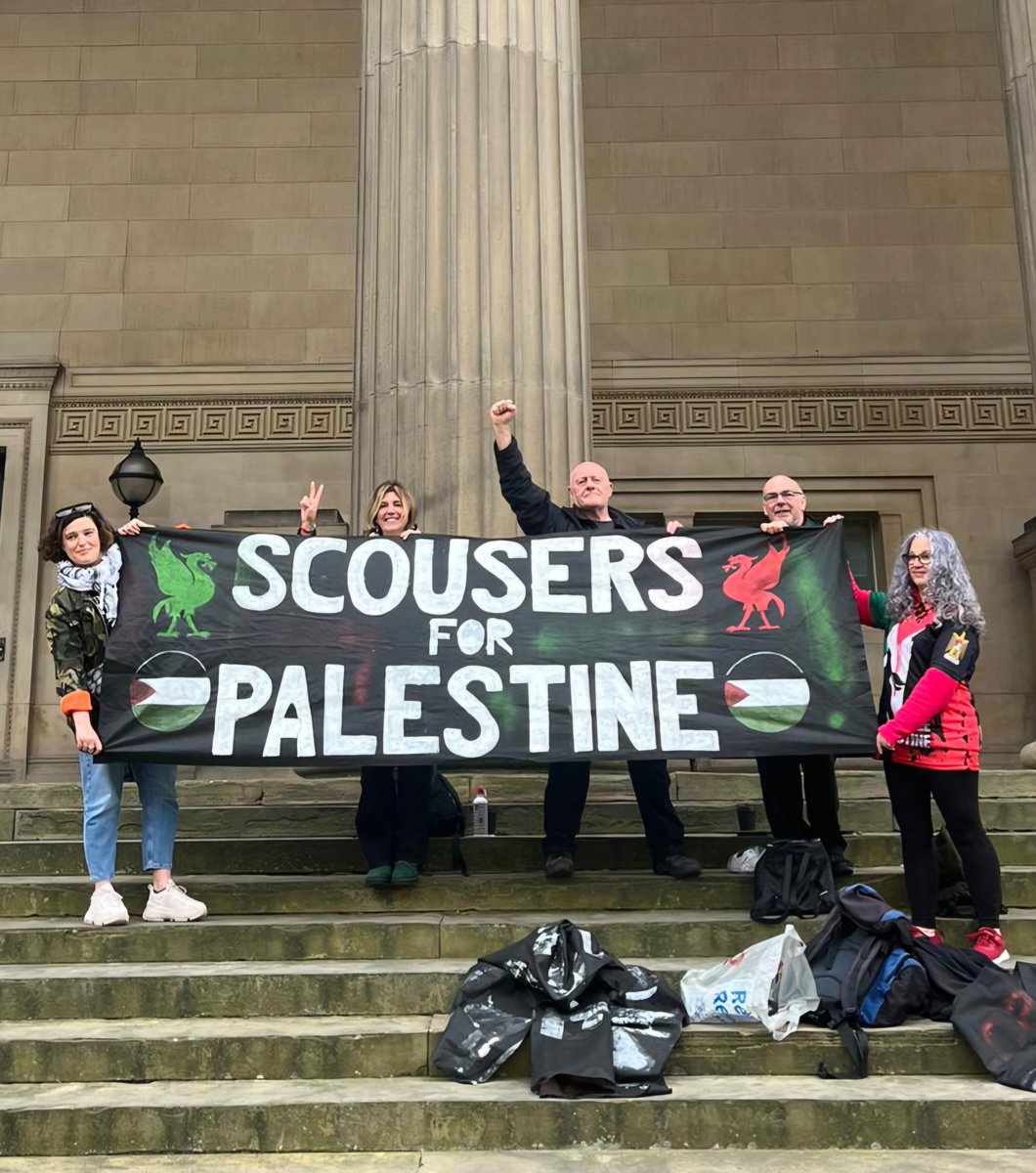Getting ready to march for Palestine in Liverpool. Join us at 12PM 🇵🇸