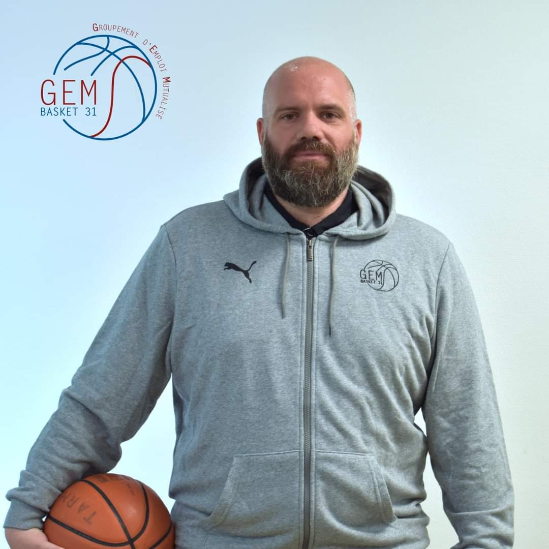 Comitebasket31's tweet photo. 🖤En ce jour, le GEM BASKET 31 associé au COMITE BASKET 31, souhaite rendre un dernier hommage à Christophe.
Salarié depuis près de 8 ans au GEM BASKET 31 Christophe ROUBY nous a quitté tragiquement vendredi dernier.🙏 https://t.co/j5PoqRzGjU